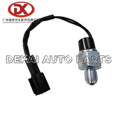 8-98023050-0中立スイッチISUZUの電気部品NKR77 4JH1T 8980230500の排気ブレーキ