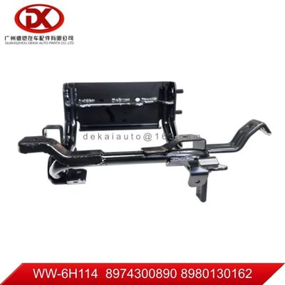 8974300890  8980130162   右ヘッドライトブラケット  GXZ360/6UZ1-TCS