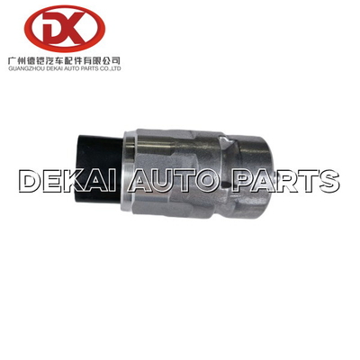 Isuzuの部品FVR 6HK1のメートルの車速センサー8 97328058 1 8973280581