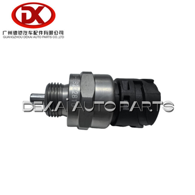 8 98292810 0 後部電源発動スイッチ RR PTO 8982928100 D-Max