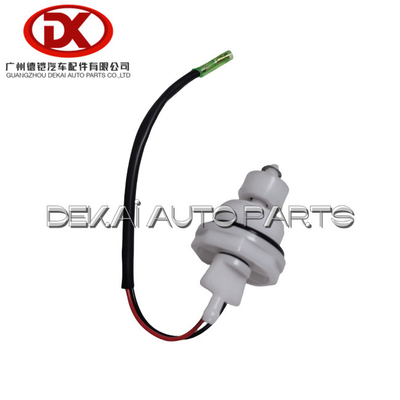 自動車部品 8 97079821 0 8970798210 ISUZU 油水分離バルブ
