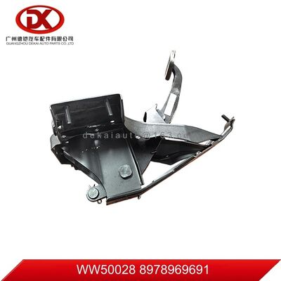 Suitable For Isuzu 4HG1/4HG1-T/4HE1/4HK1 Brake Pedal Assy  8978969691 8 97896969 1