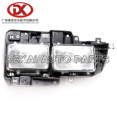 NKR ISUZUのトラックのヘッドライト ランプ8-97855048-0 8978550480の身体部分